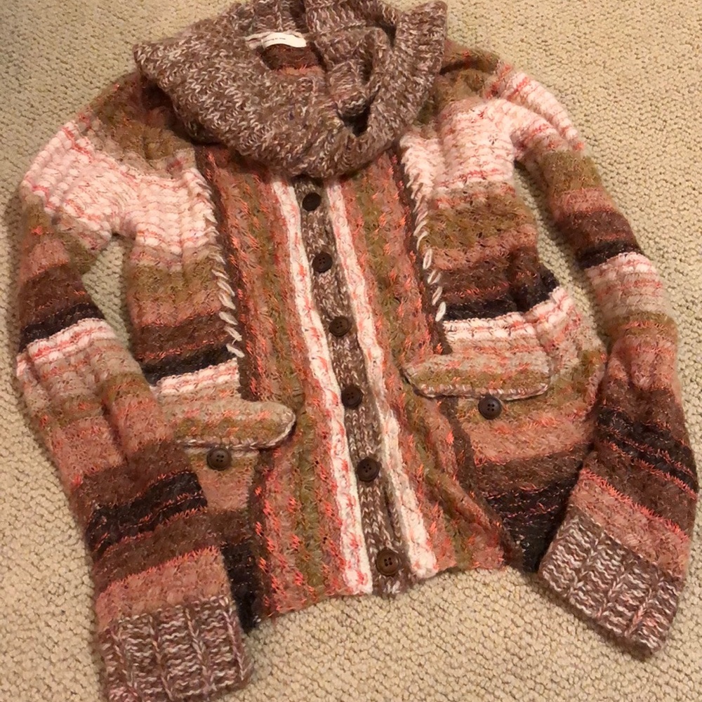 ANTHROPOLOGIE - Sleeping on snow sweater